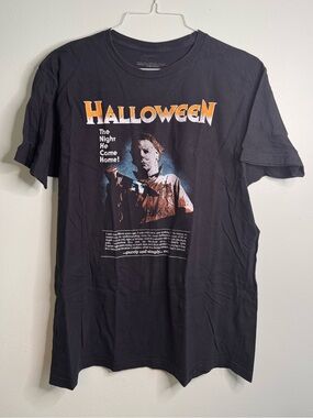 Halloween Graphic Tee with Michael Myers (XL)
